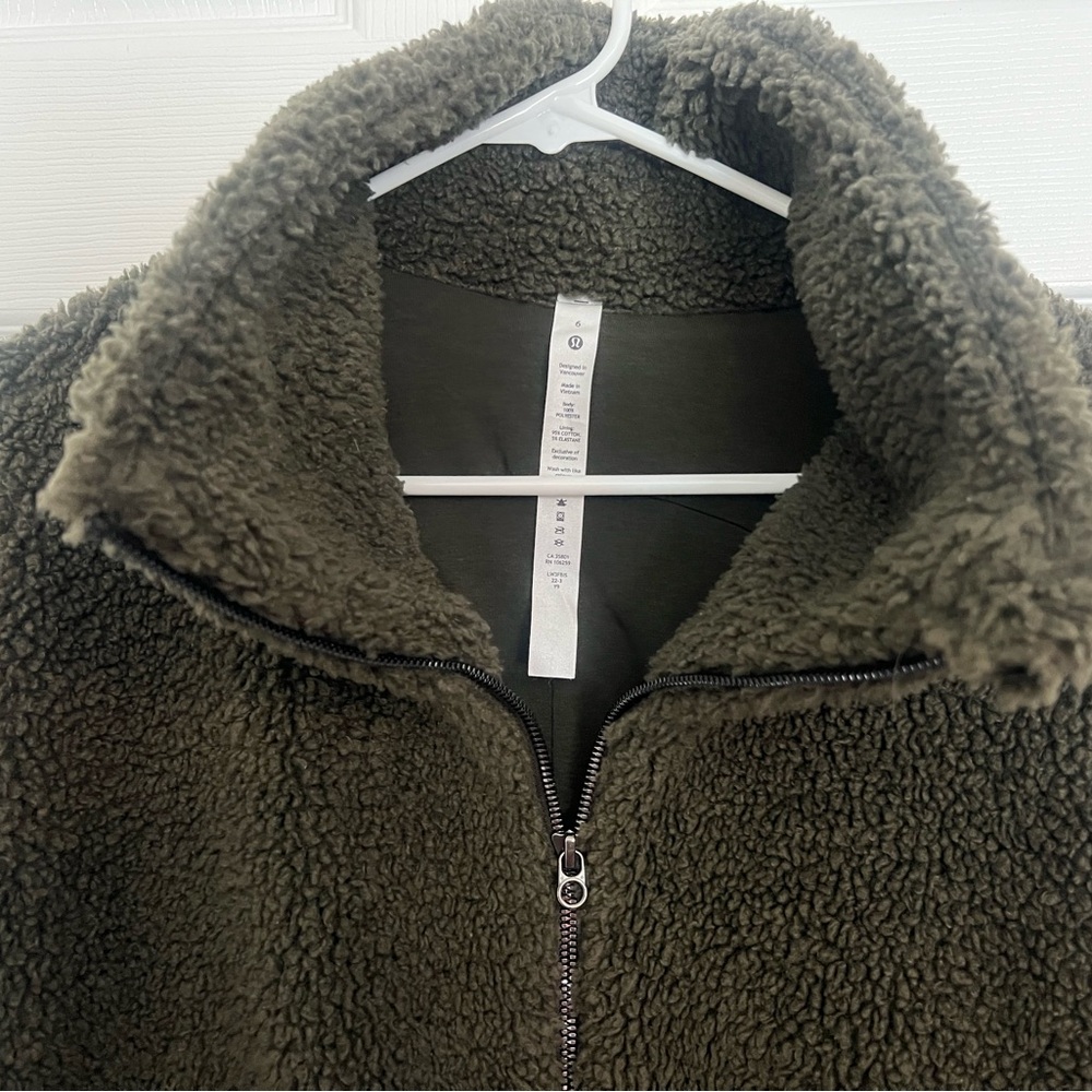 lululemon athletica Olive Green Sherpa Jacket